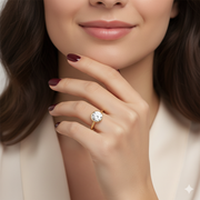 Round Cut - Bezel Ring - 14 K Gold